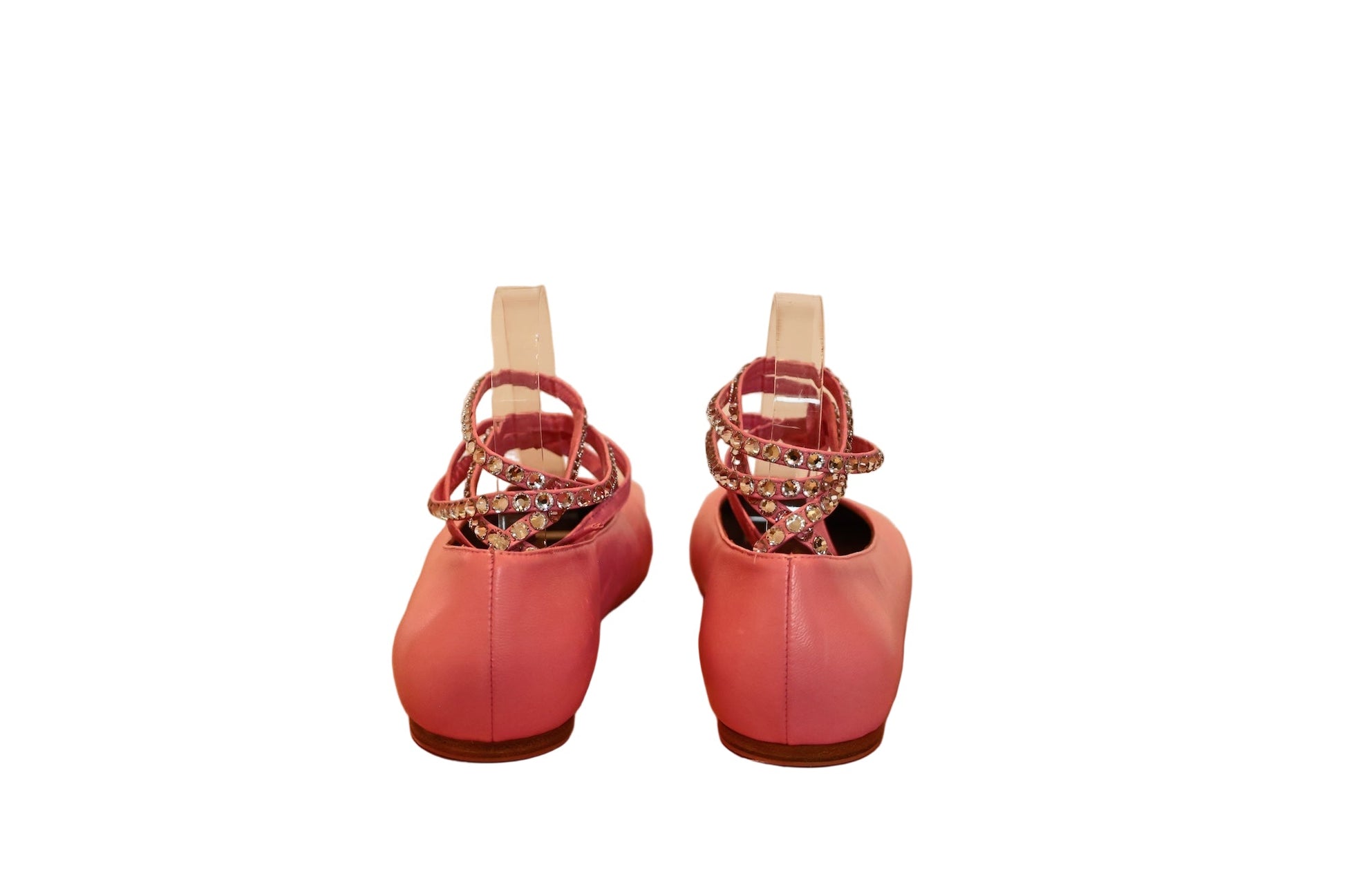 Amina Mauddi Ana Flat - Isshooz