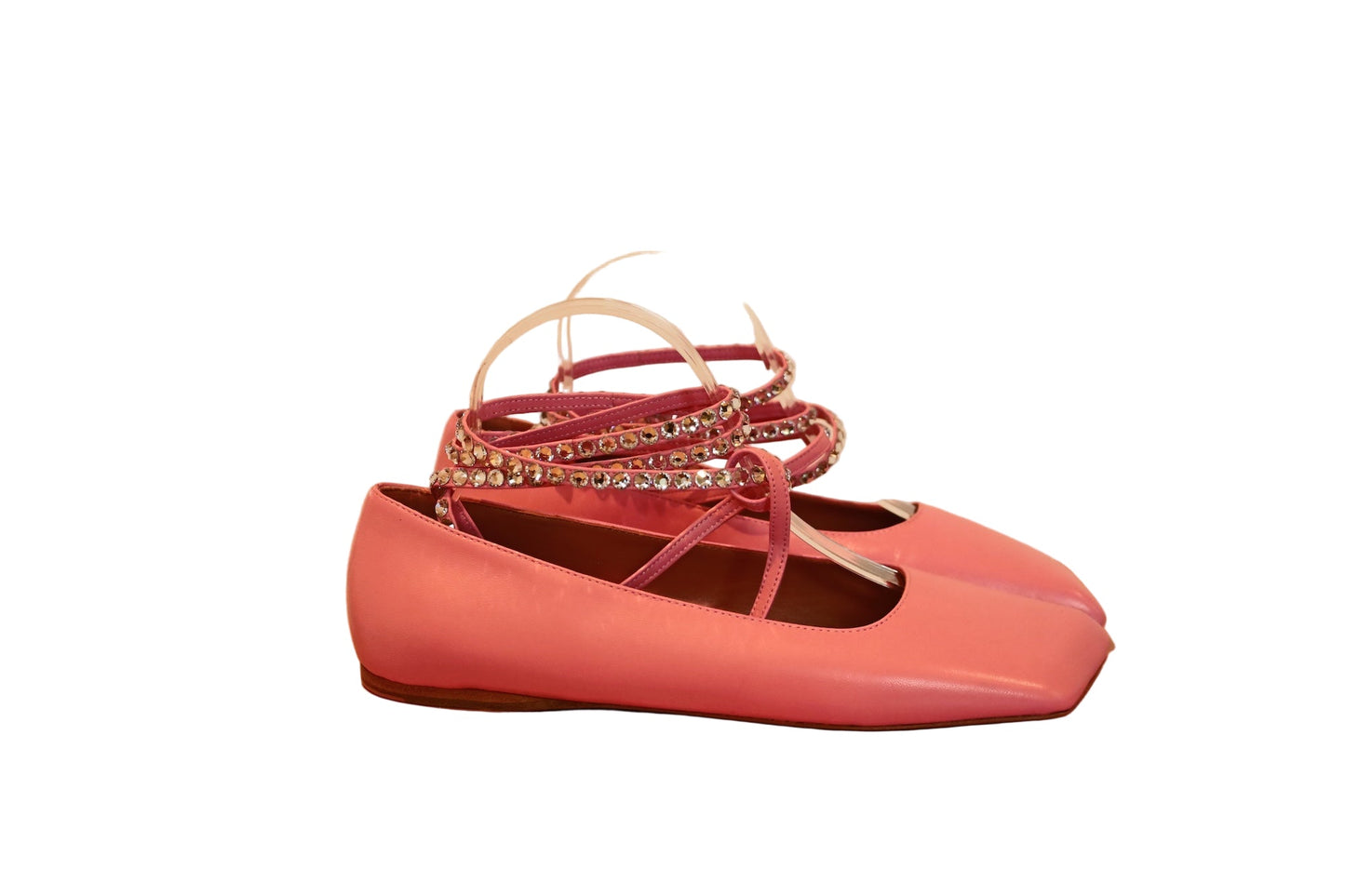 Amina Mauddi Ana Flat - Isshooz