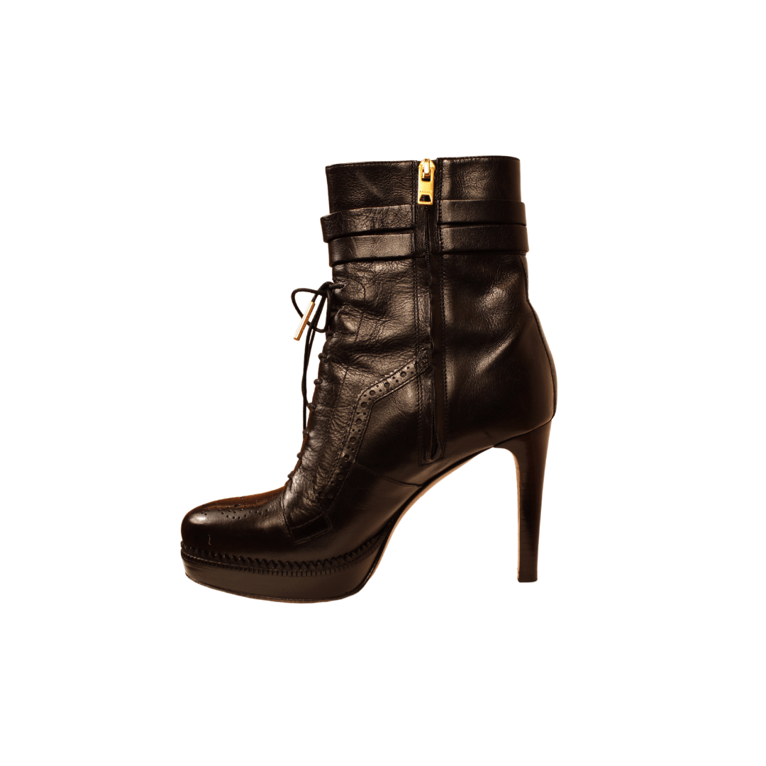 Burberry Booties - Isshooz