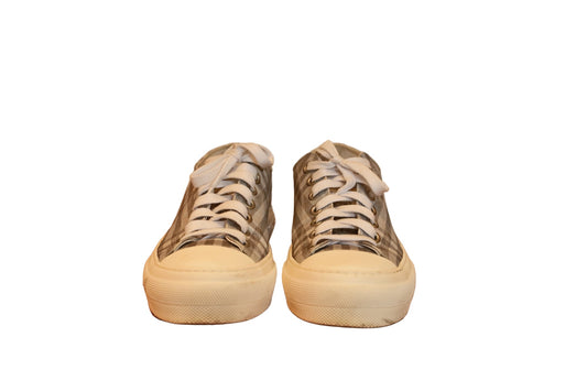 Burberry Sneakers - Isshooz
