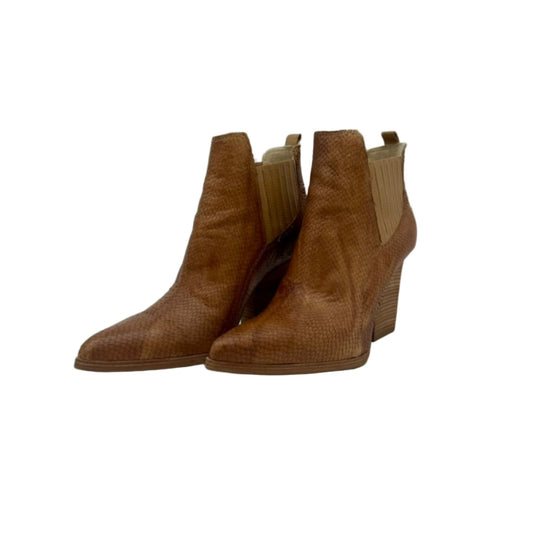 Donald Pliner Bootie - Isshooz