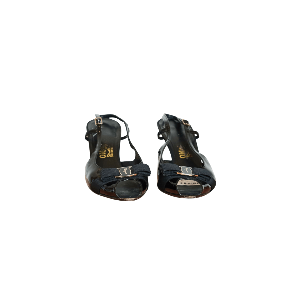 Ferragamo Kitten Heel - Isshooz