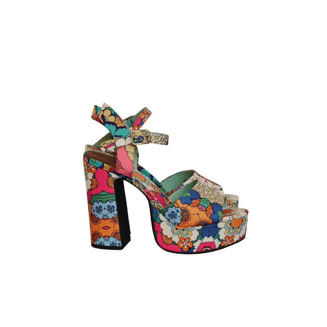 Jeffrey Campbell Platform Sandals - Isshooz