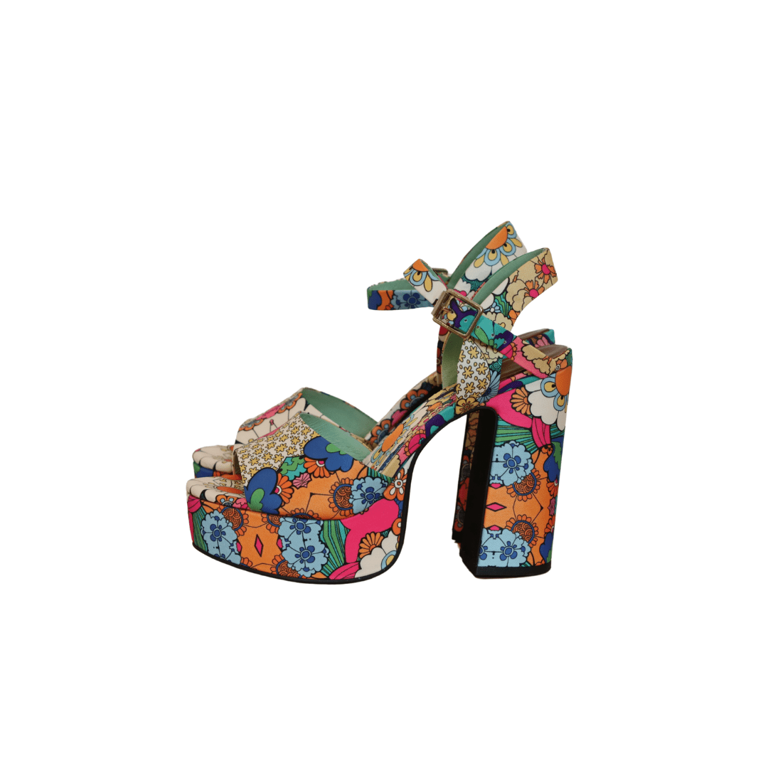 Jeffrey Campbell Platform Sandals - Isshooz