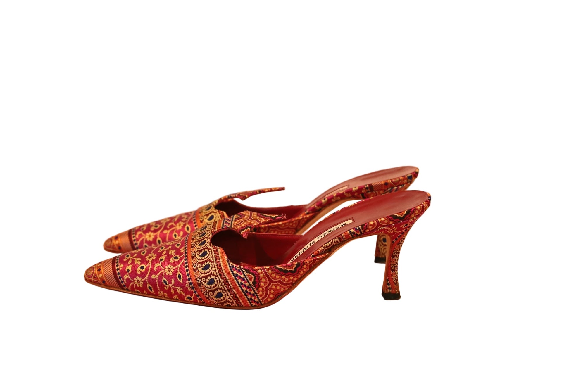 Manolo Blahnik Mules - Isshooz