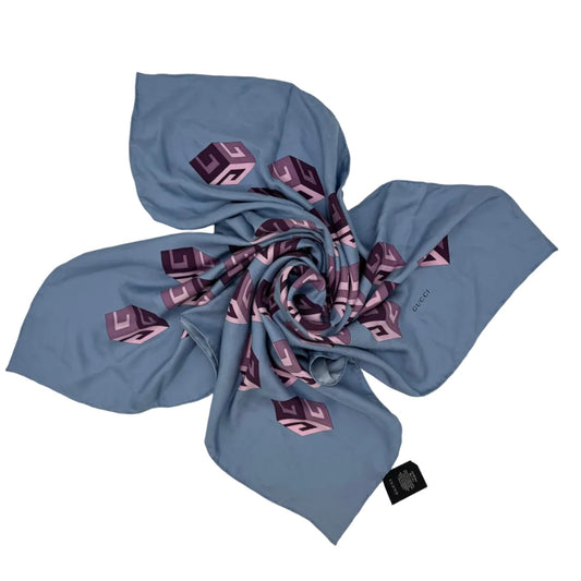 Pre - owned Gucci Silk Scarf - Isshooz