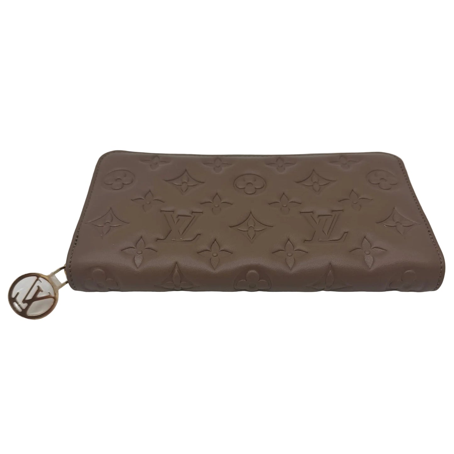 Pre - owned Louis Vuitton Wallet - Isshooz