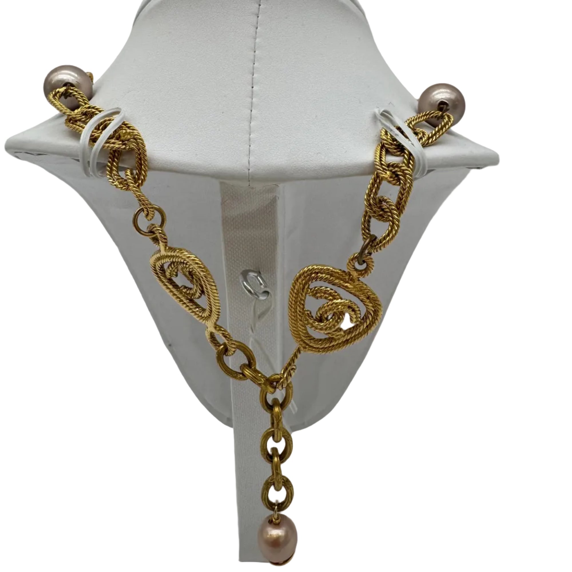 Pre - owned Vintage Chanel Necklace - Isshooz