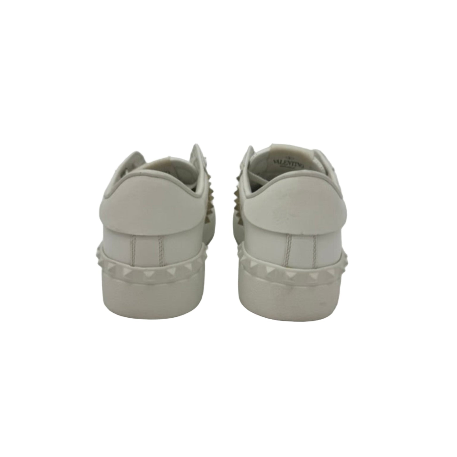 Valentino Rockstud Sneakers - Isshooz