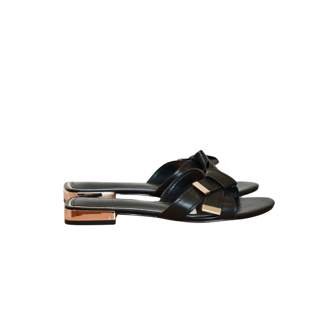 White House Black Market Sandal - Isshooz